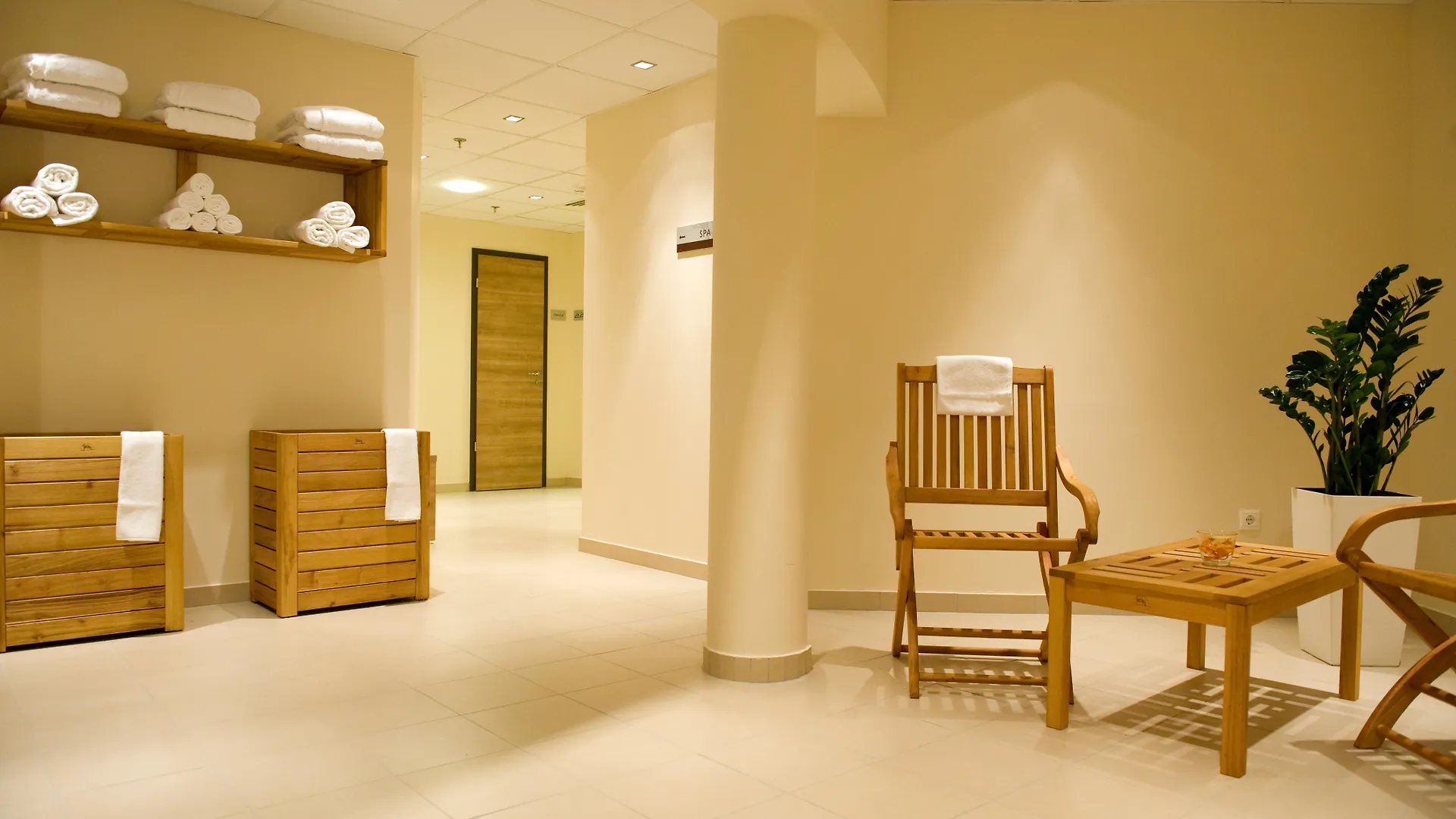 Expo Tower By Mellow Mood Hotels Budapeste