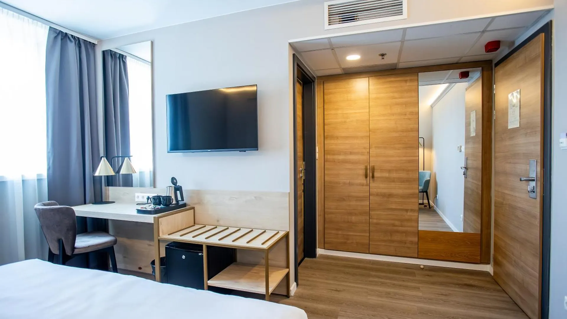 Expo Tower By Mellow Mood Hotels Budapeste 4*,