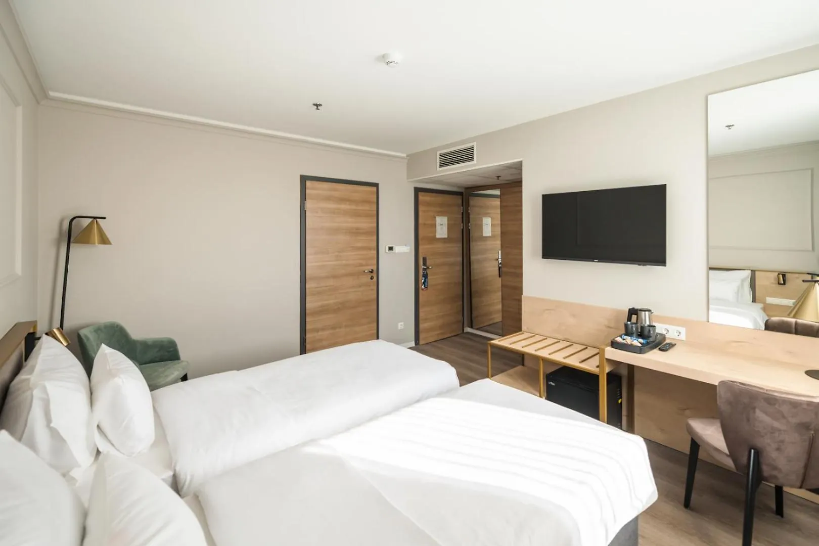 Expo Tower By Mellow Mood Hotels Budapeste