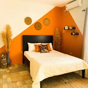 Guest house House Of Zen Santa Cruz