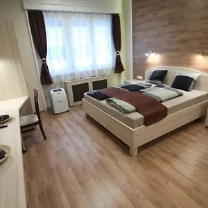 D.five Premium Studio In The Center Appartement