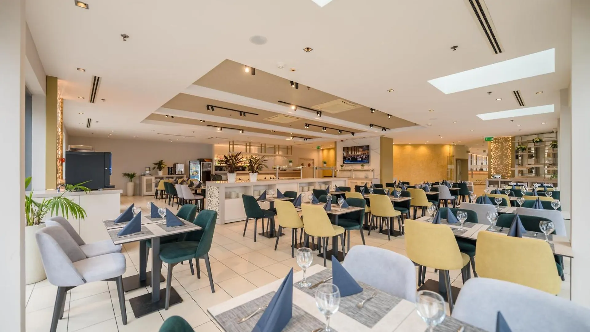 בודפשט Expo Tower By Mellow Mood Hotels 4*,